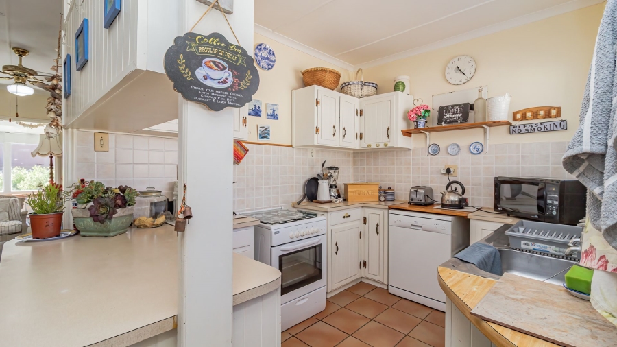 3 Bedroom Property for Sale in De Kelders Western Cape